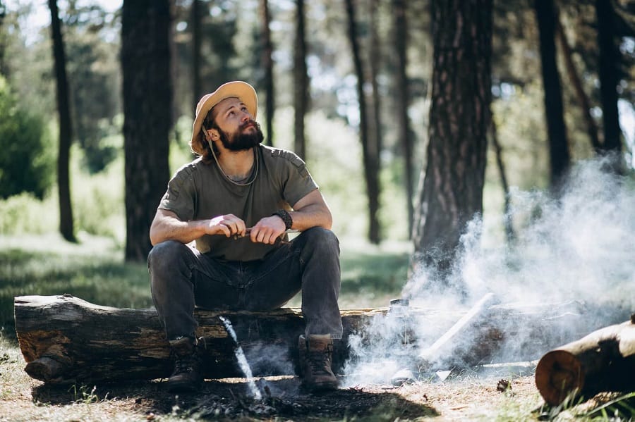 Itens essenciais para acampamento