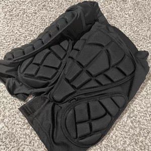 Recebi Shorts Acolchoados de Impacto para Snowboard e Proteção para Joelhos do cliente B****t